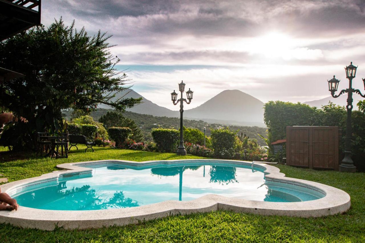 Hotel Juayua Ngoại thất bức ảnh