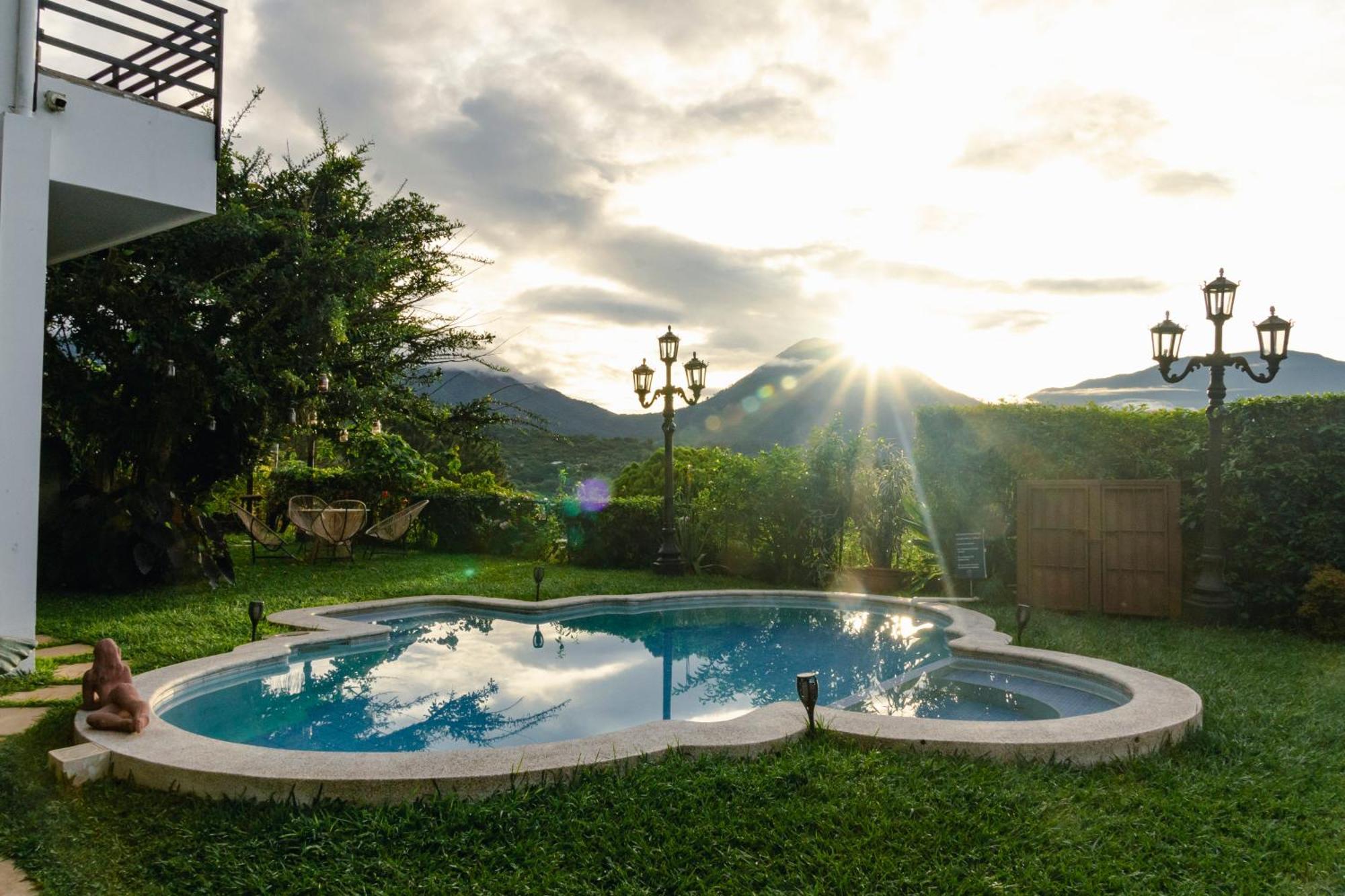 Hotel Juayua Ngoại thất bức ảnh