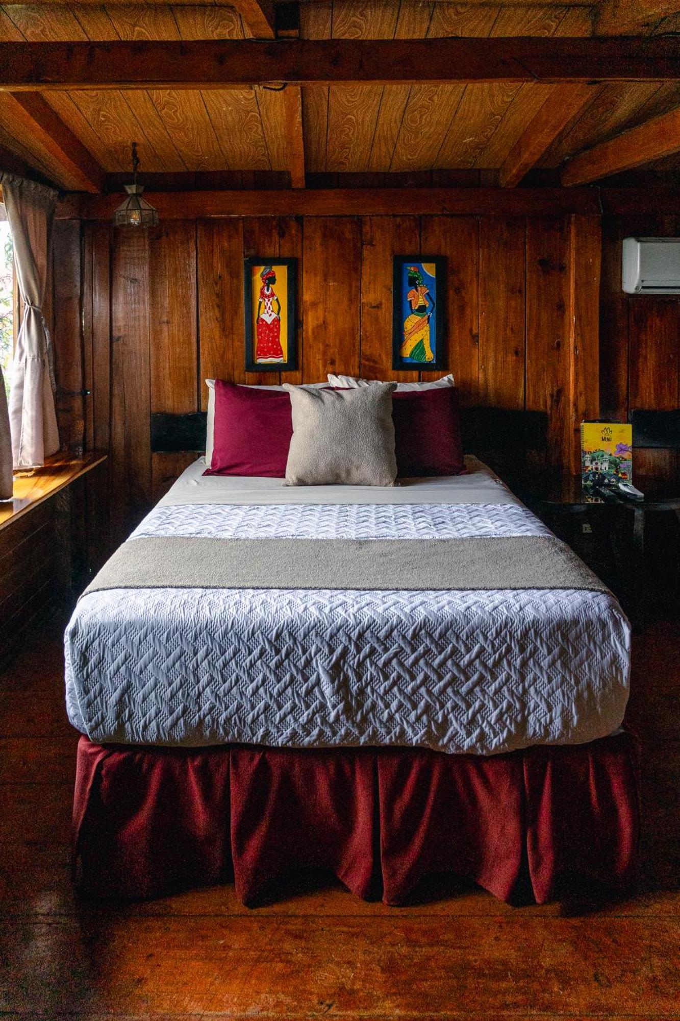 Hotel Juayua Ngoại thất bức ảnh